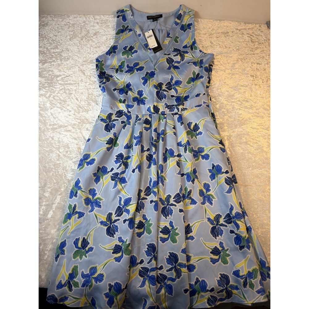 Banana Republic Dress Womens 4 Blue Floral Fit Flare V Neck Sleeveless NWT